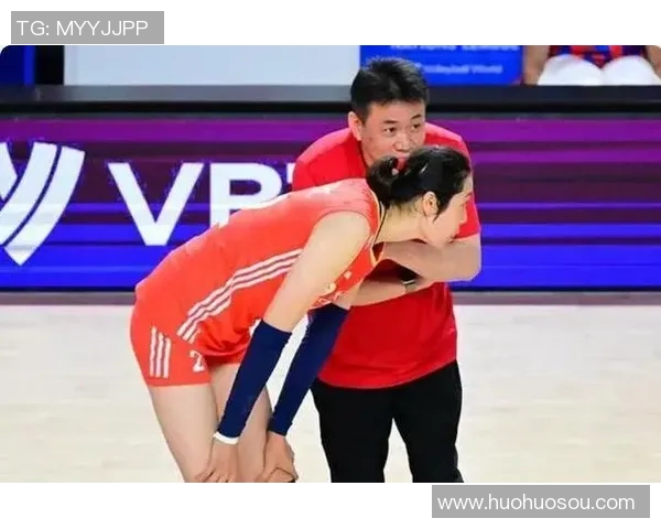 中国女排在香港迎战德国队全力争胜展现团队精神与竞技魅力